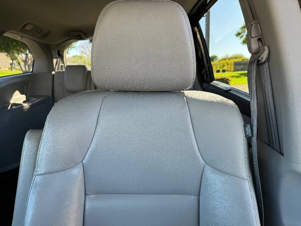 2011 Honda Odyssey - Image 7 of 15