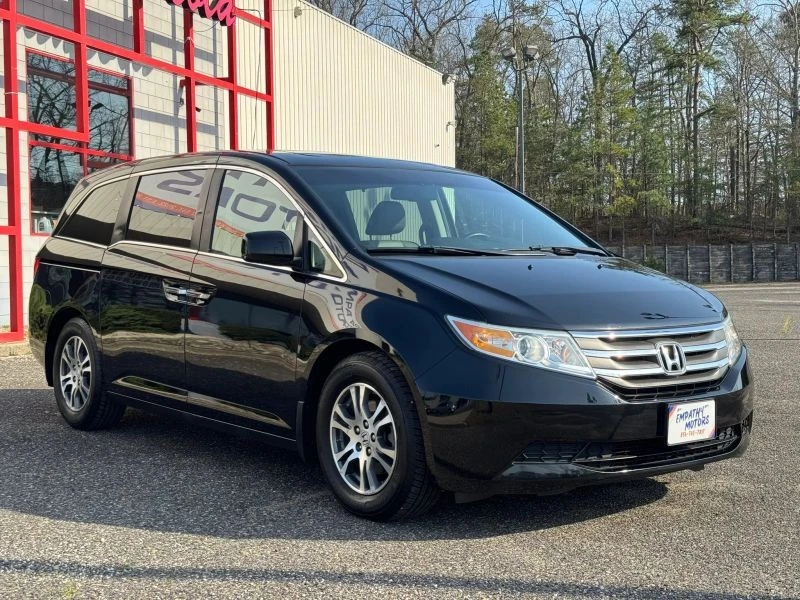 2011 Honda Odyssey - Image 7 of 12