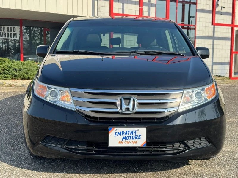 2011 Honda Odyssey - Image 8 of 12