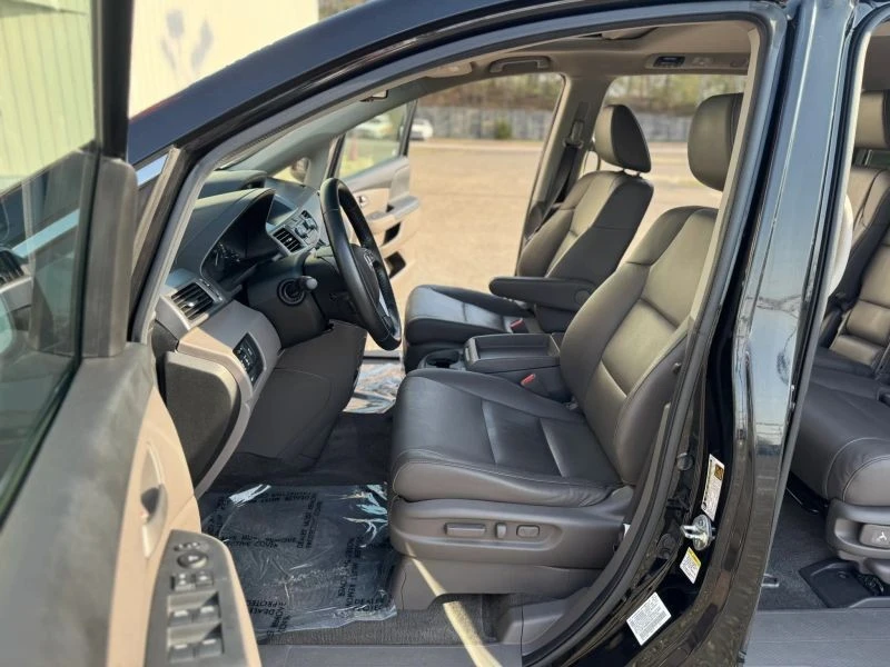 2011 Honda Odyssey - Image 9 of 12