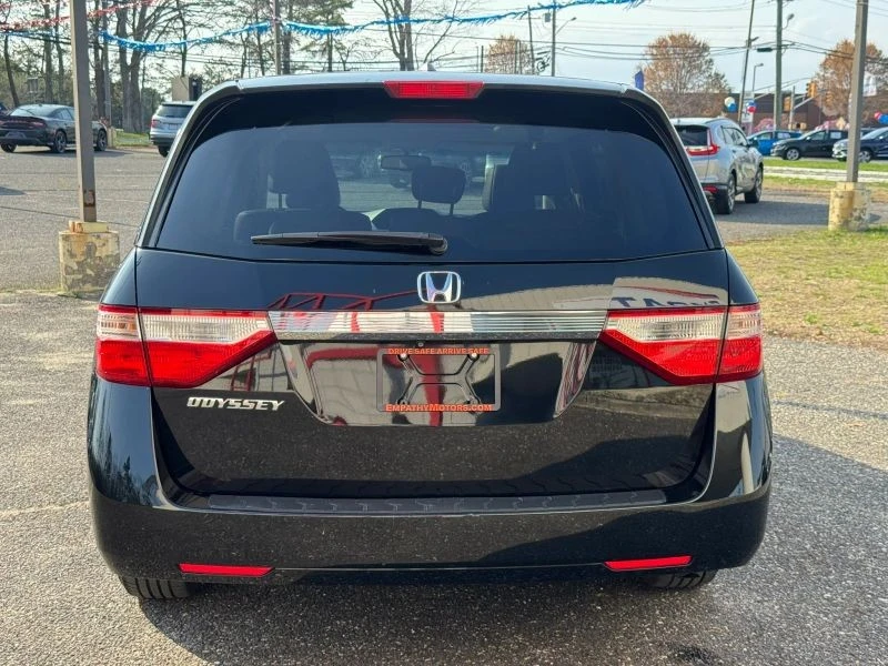 2011 Honda Odyssey - Image 4 of 12