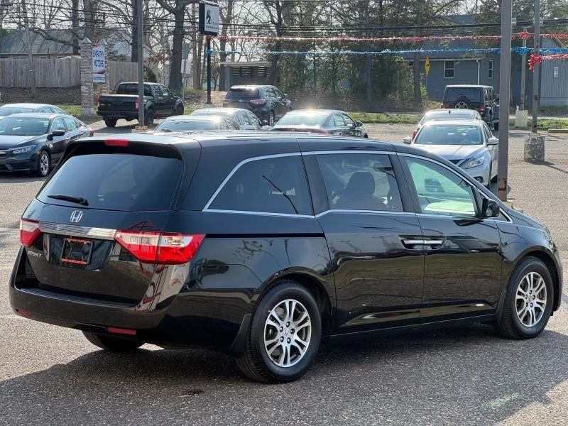2011 Honda Odyssey - Image 5 of 12