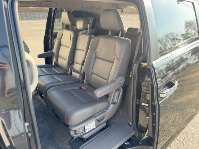 2011 Honda Odyssey - Image 12 of 12