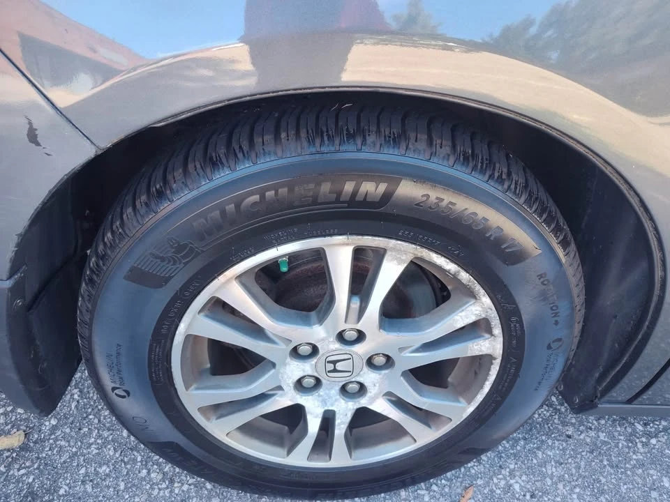 2011 Honda Odyssey - Image 10 of 20