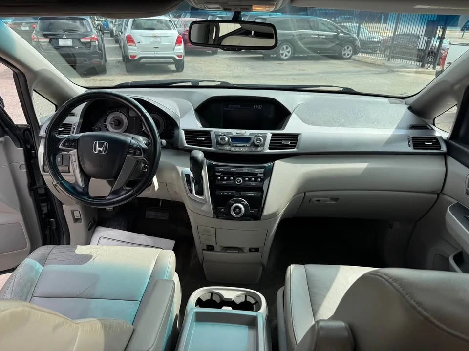 2011 Honda Odyssey - Image 8 of 12