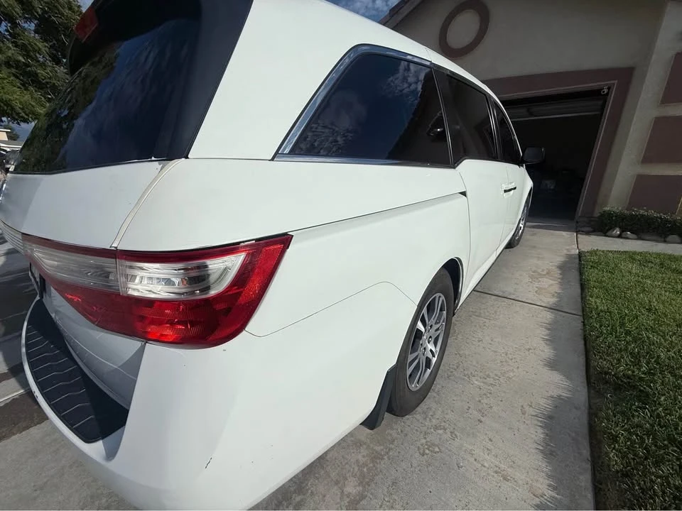 2011 Honda Odyssey - Image 8 of 9