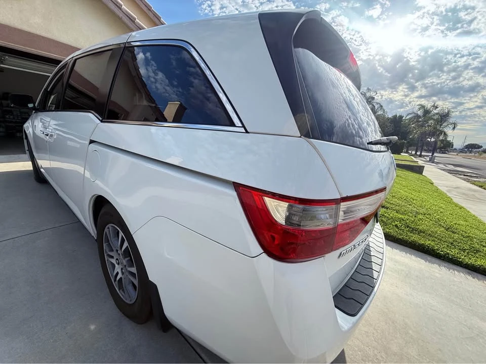 2011 Honda Odyssey - Image 9 of 9