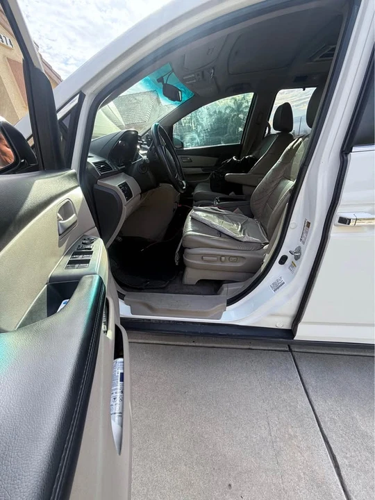 2011 Honda Odyssey - Image 7 of 9