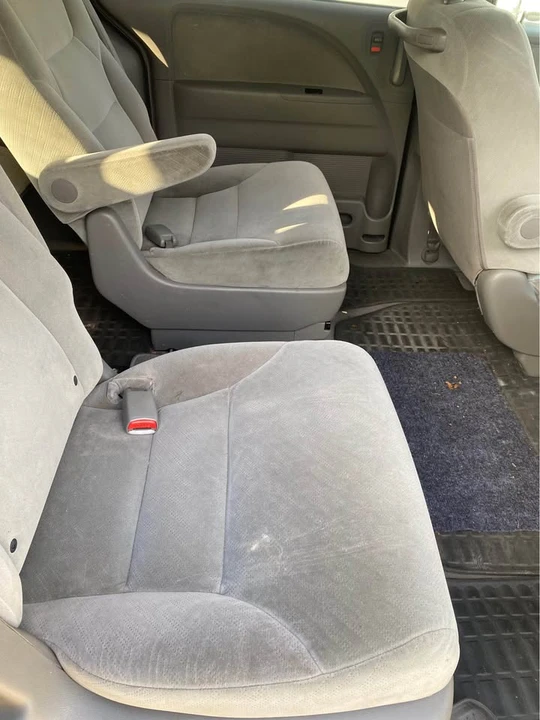 2011 Honda Odyssey - Image 6 of 6
