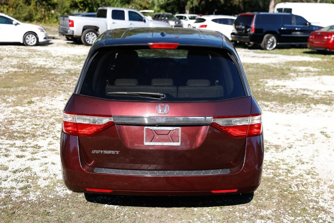 2011 Honda Odyssey - Image 9 of 12