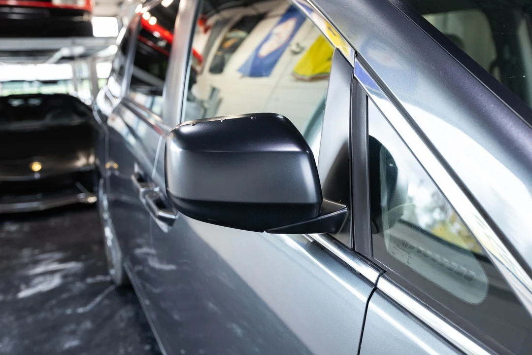2011 Honda Odyssey - Image 14 of 21