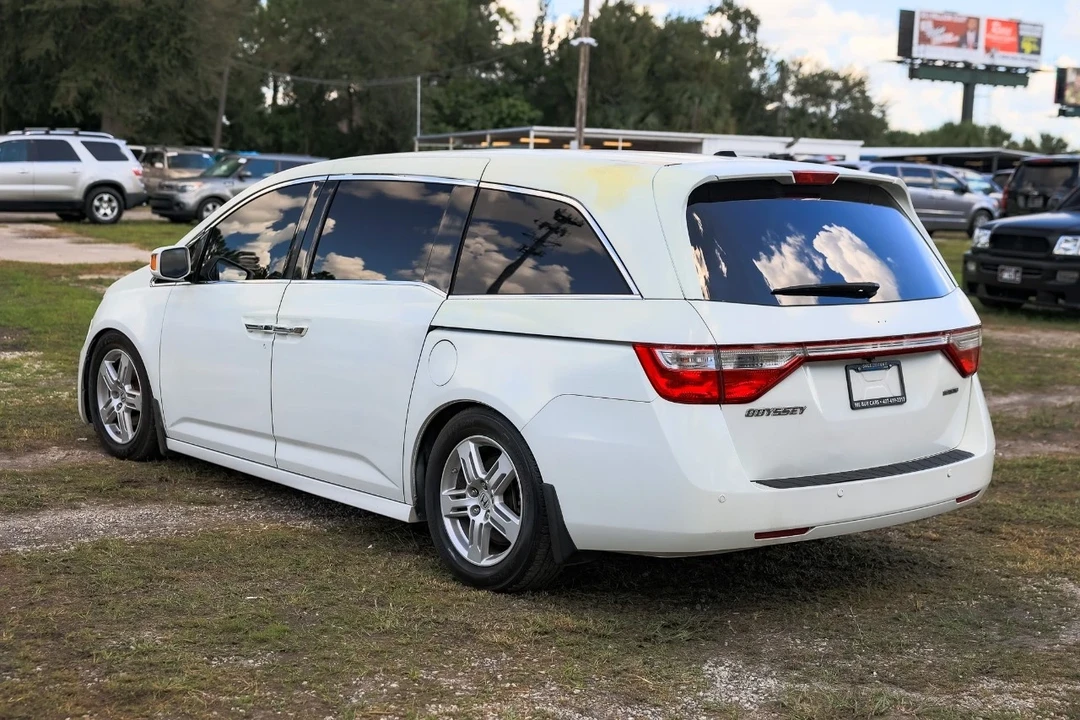 2011 Honda Odyssey - Image 5 of 21