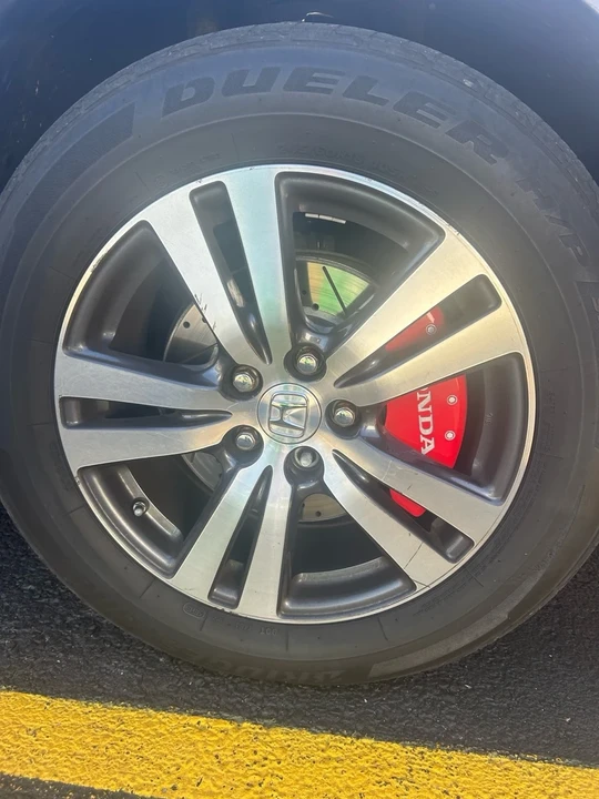 2011 Honda Odyssey - Image 3 of 11