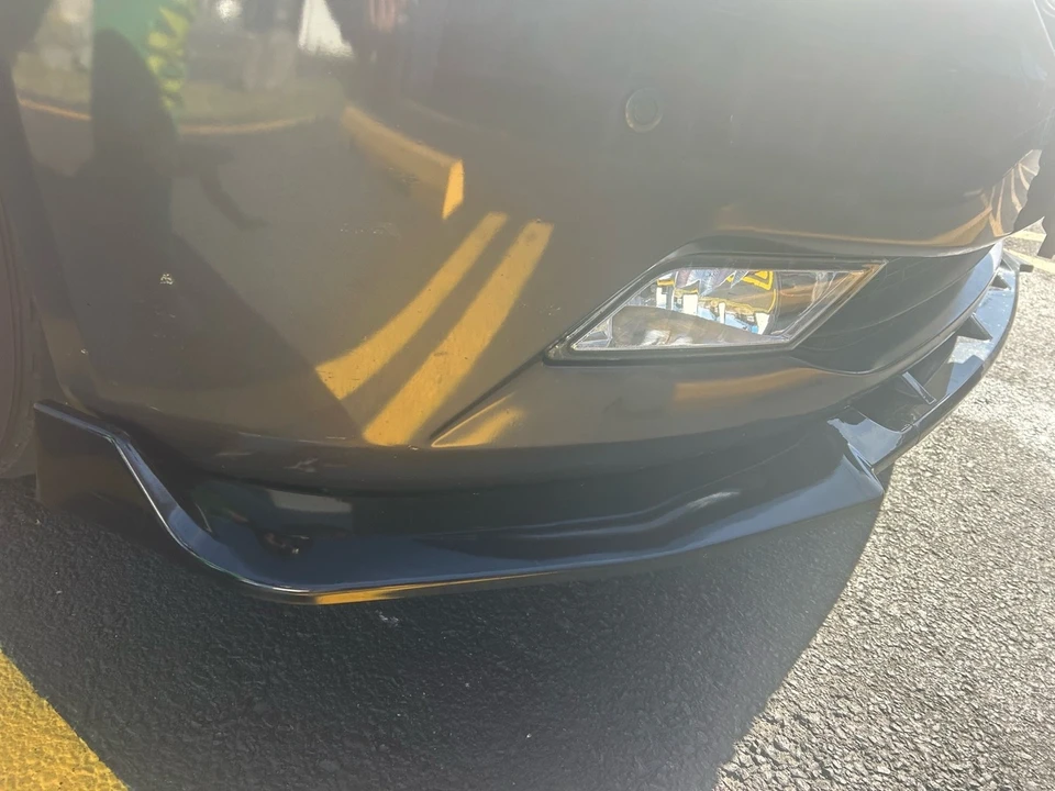 2011 Honda Odyssey - Image 12 of 14
