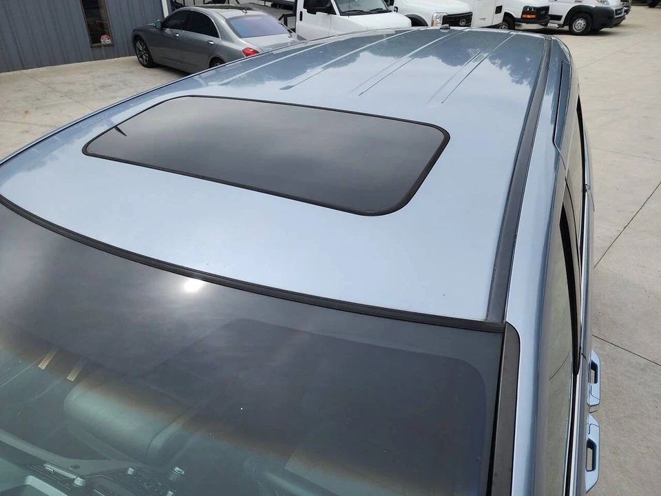 2011 Honda Odyssey - Image 11 of 31