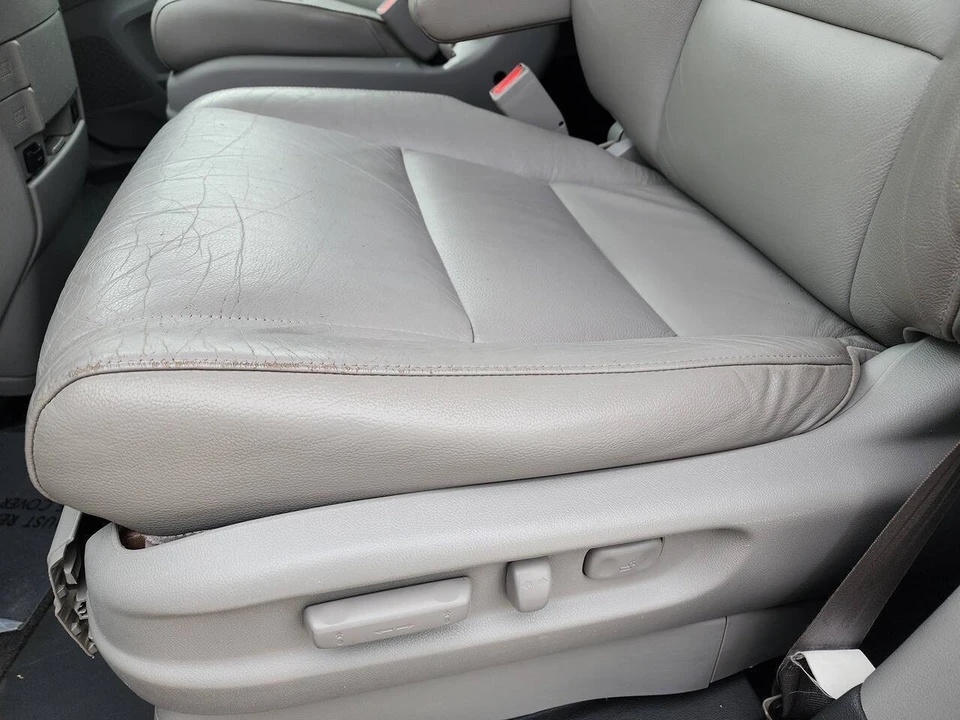 2011 Honda Odyssey - Image 27 of 31