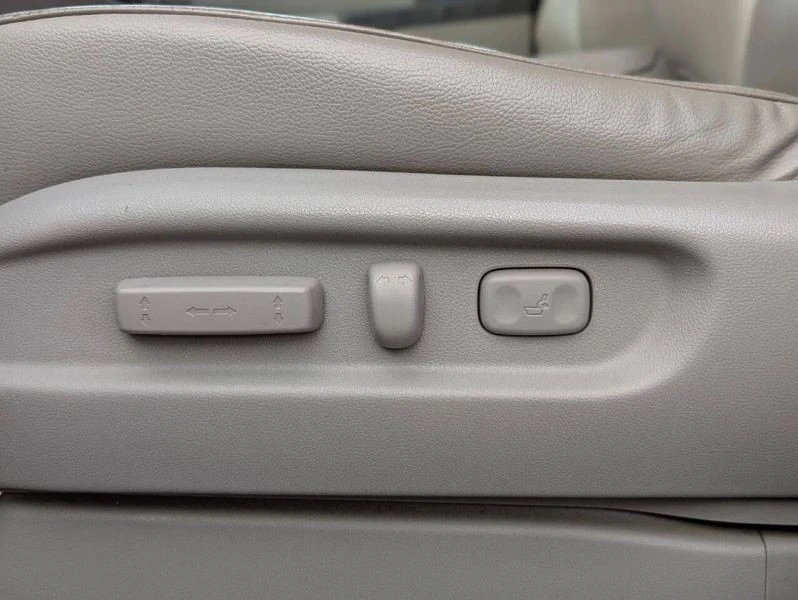 2011 Honda Odyssey - Image 11 of 12