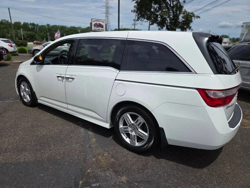 2011 Honda Odyssey - Image 4 of 12
