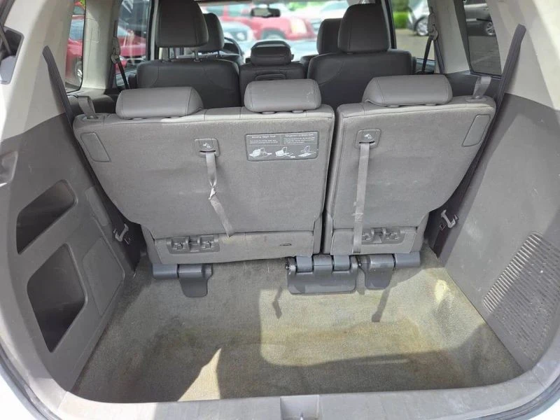 2011 Honda Odyssey - Image 6 of 12