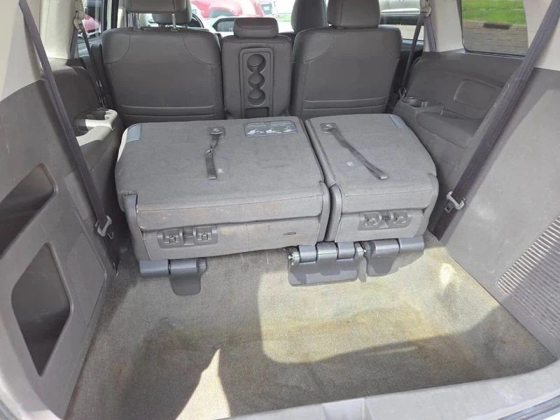 2011 Honda Odyssey - Image 7 of 12