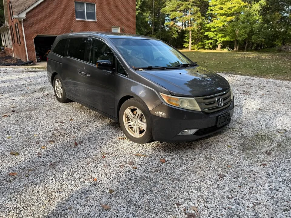 2011 Honda Odyssey - Image 5 of 16