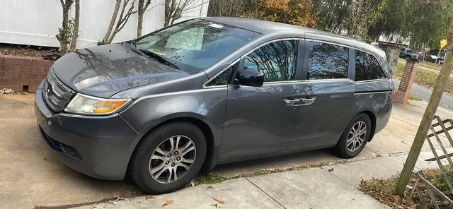 2011 Honda Odyssey · Touring Elite Minivan 4D