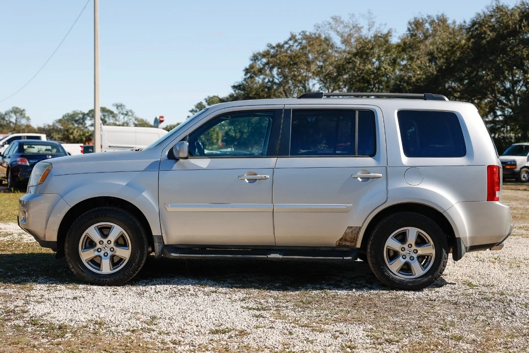 2011 Honda Pilot 2nd Gen - Image 3 of 12