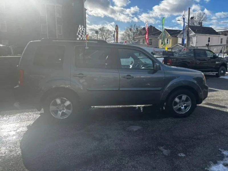 2011 Honda Pilot 2nd Gen - Image 5 of 12