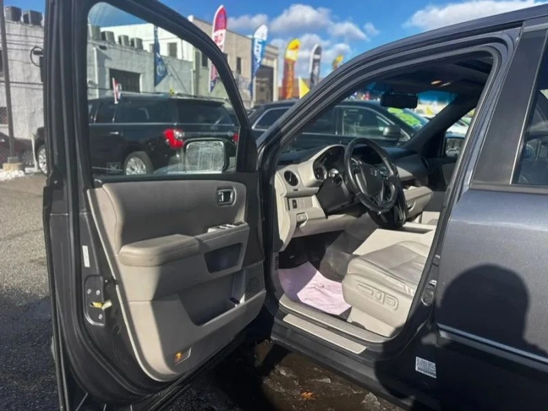 2011 Honda Pilot 2nd Gen - Image 9 of 12