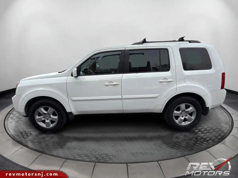 2011 Honda Pilot 2nd Gen - Image 2 of 12