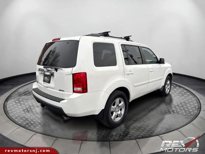 2011 Honda Pilot 2nd Gen - Image 5 of 12