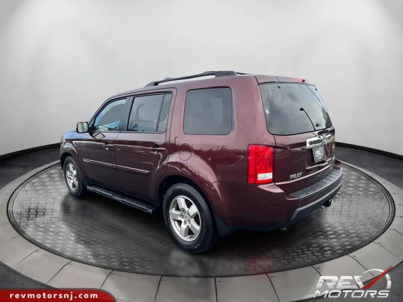 2011 Honda Pilot 2nd Gen - Image 3 of 12
