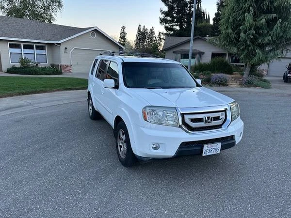 2011 Honda Pilot 2nd Gen - Image 2 of 6