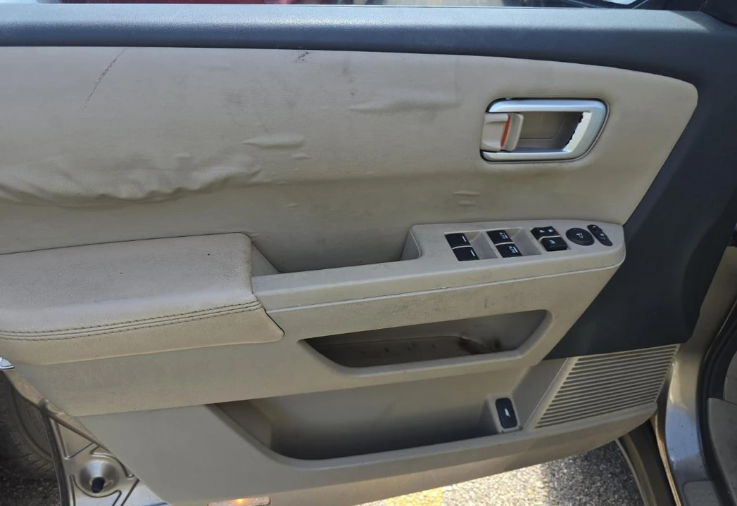 2011 Honda Pilot 2nd Gen - Image 15 of 16