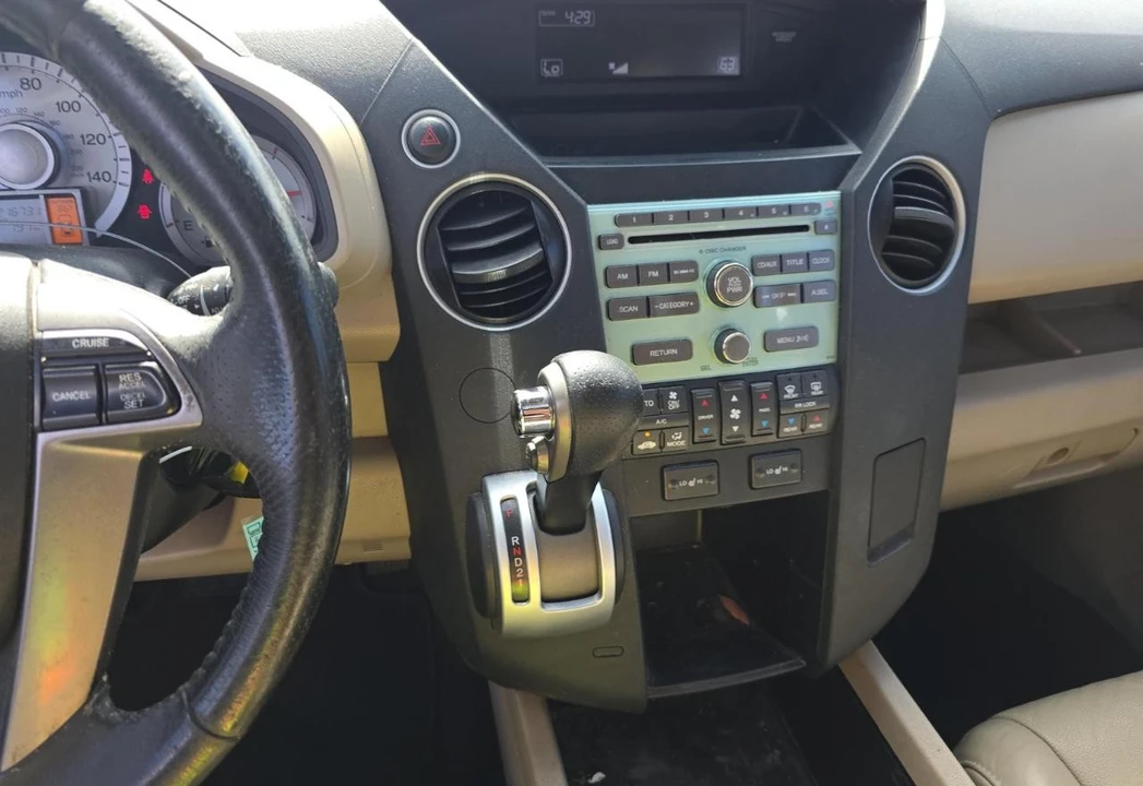 2011 Honda Pilot 2nd Gen - Image 12 of 16
