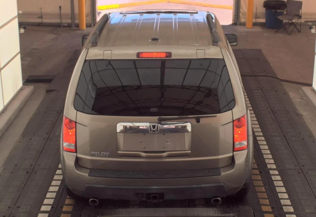 2011 Honda Pilot 2nd Gen - Image 6 of 16
