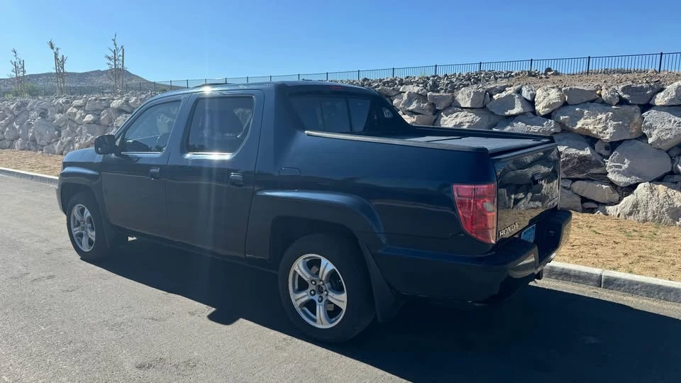 2011 Honda Ridgeline 1st Gen - Image 4 of 7