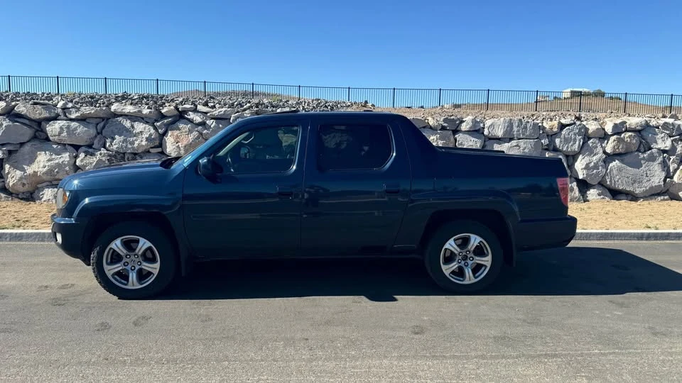 2011 Honda Ridgeline 1st Gen - Image 2 of 7