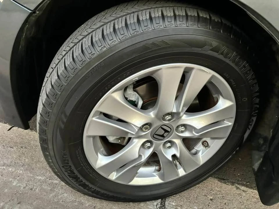 2011 Honda Accord 8th Gen - Image 11 of 12
