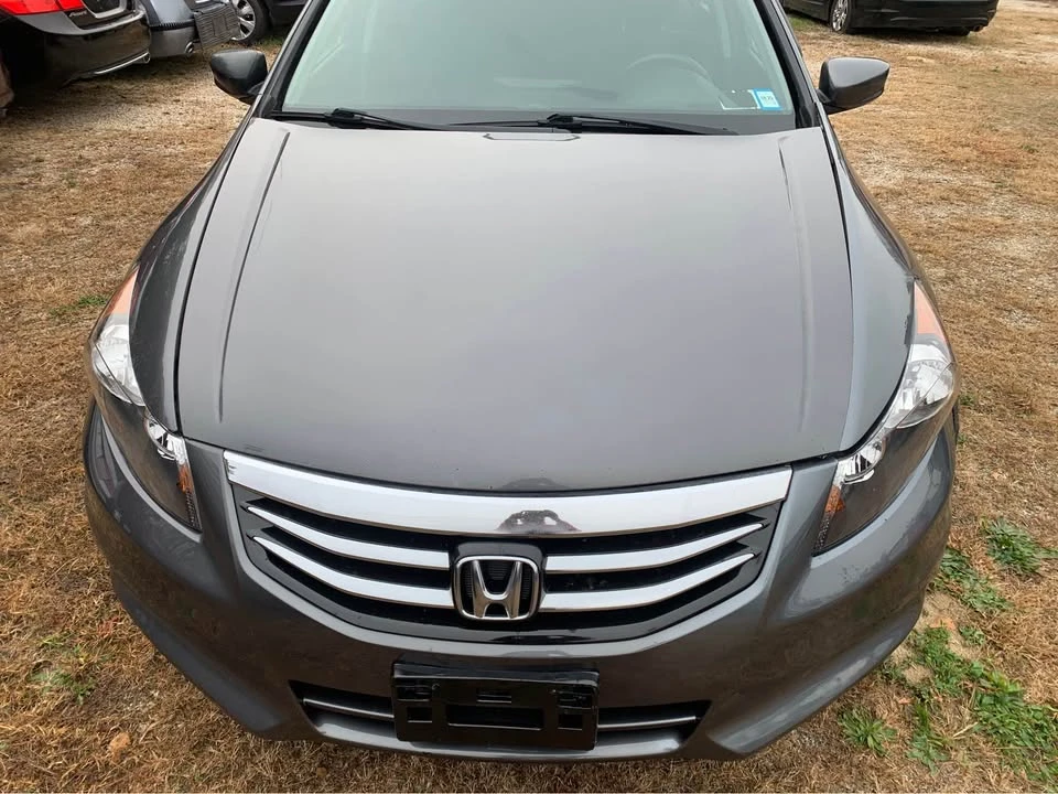2011 Honda Accord 8th Gen - Image 5 of 12