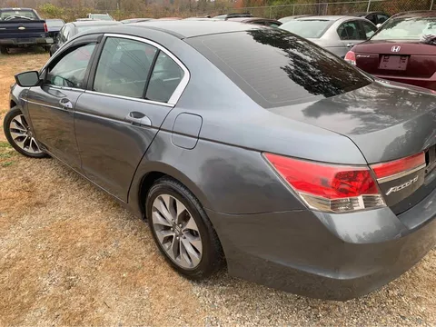 2011 Honda Accord 8th Gen - Image 2 of 12
