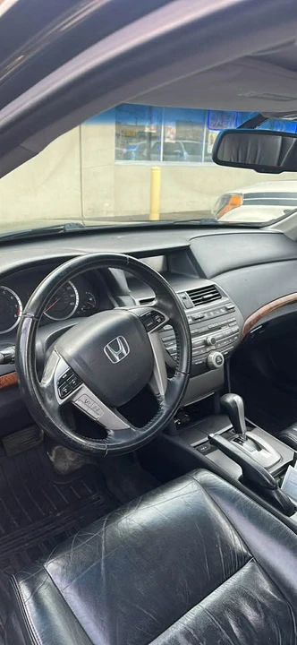 2011 Honda Accord 8th Gen - Image 5 of 10