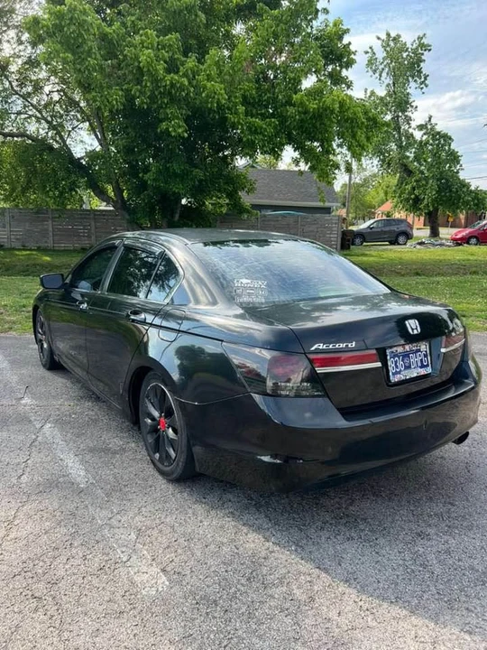 2011 Honda Accord 8th Gen - Image 8 of 10