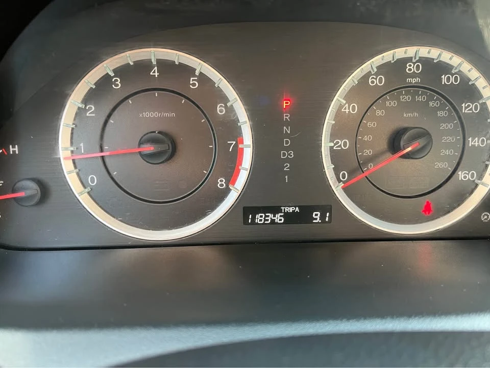 2011 Honda Accord 8th Gen - Image 15 of 15
