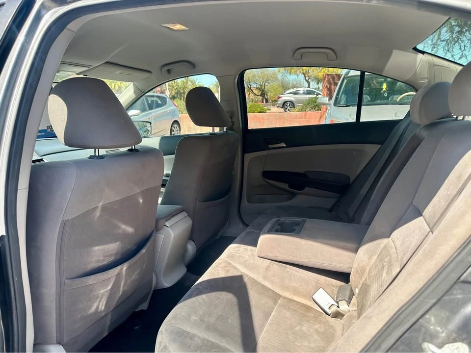 2011 Honda Accord 8th Gen - Image 11 of 17