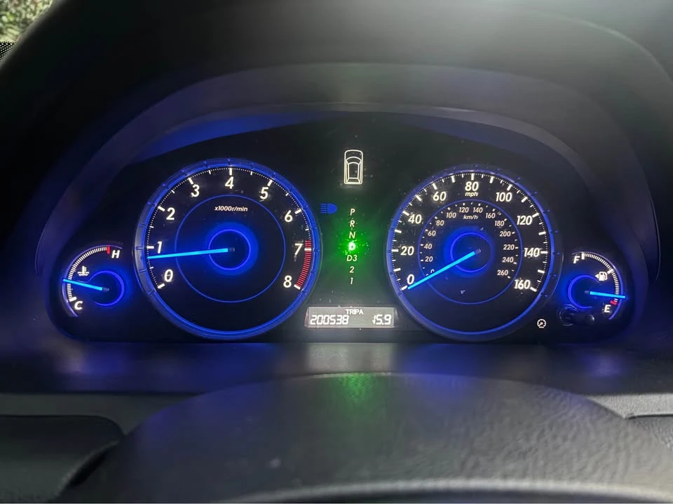 2011 Honda Accord 8th Gen - Image 8 of 12