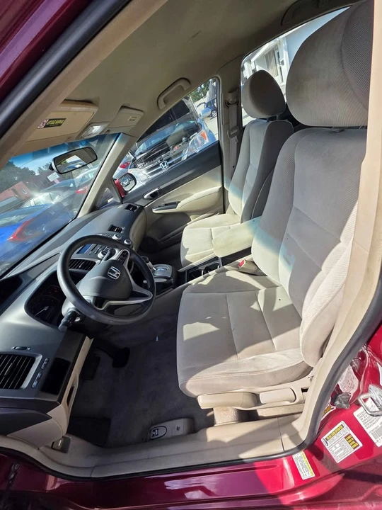 2011 Honda Civic 8th Gen - Image 11 of 12