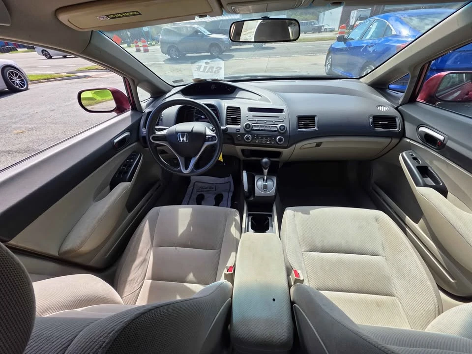 2011 Honda Civic 8th Gen - Image 7 of 12