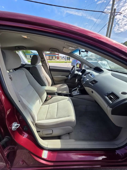 2011 Honda Civic 8th Gen - Image 6 of 12