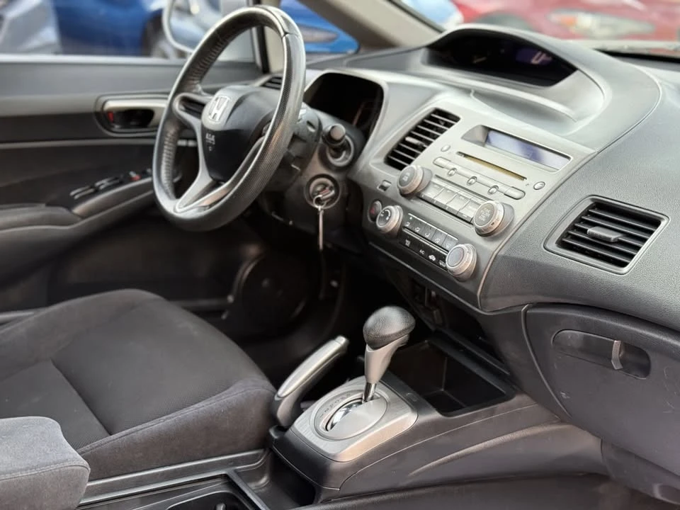 2011 Honda Civic 8th Gen - Image 13 of 15